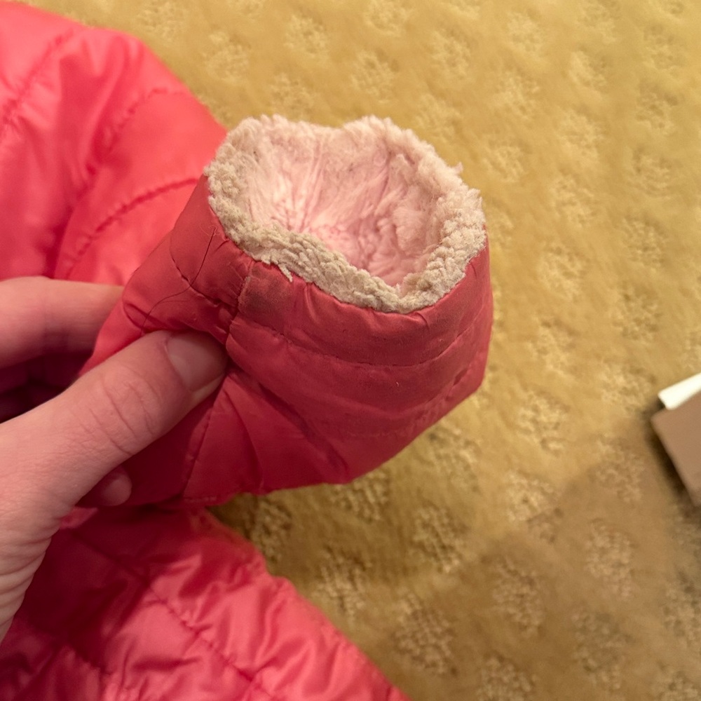 North Face Reversible Jacket 4T - Picture 4 of 7